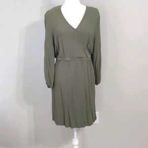 Old Navy olive dress